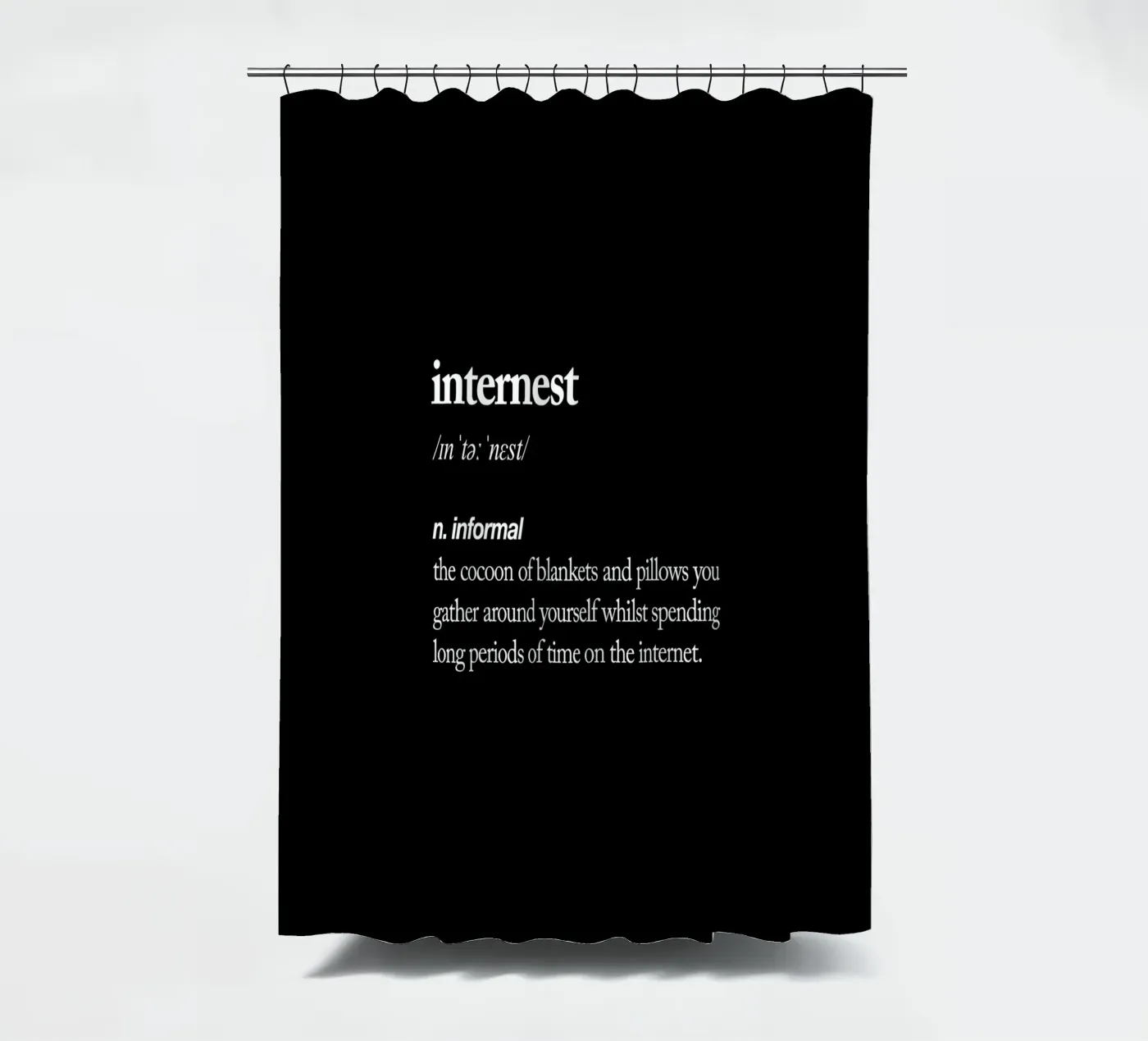 Internest Duschvorhang von THE MOTIVATED TYPE