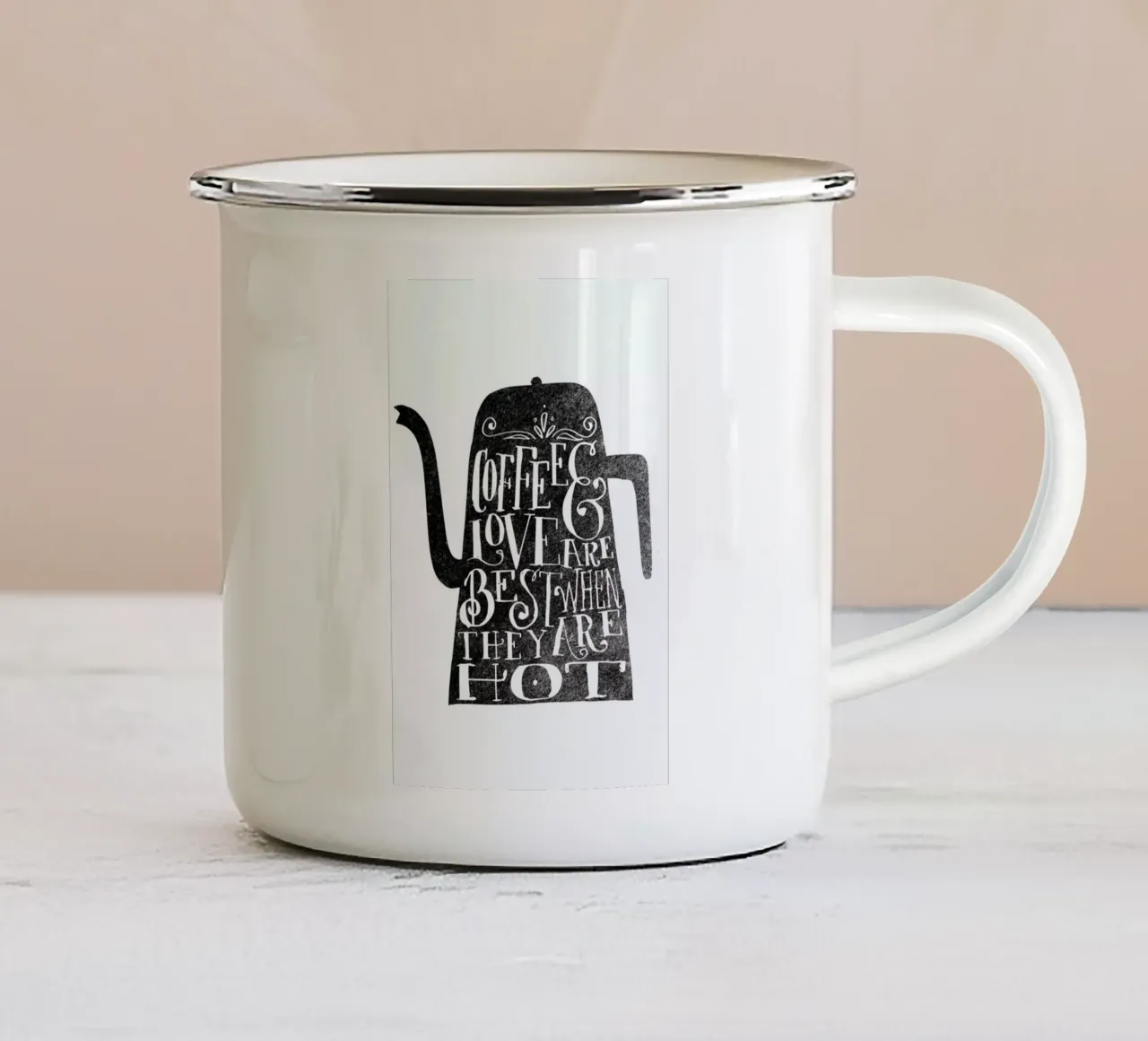 coffee & love tazza in smalto da Matthew Taylor Wilson