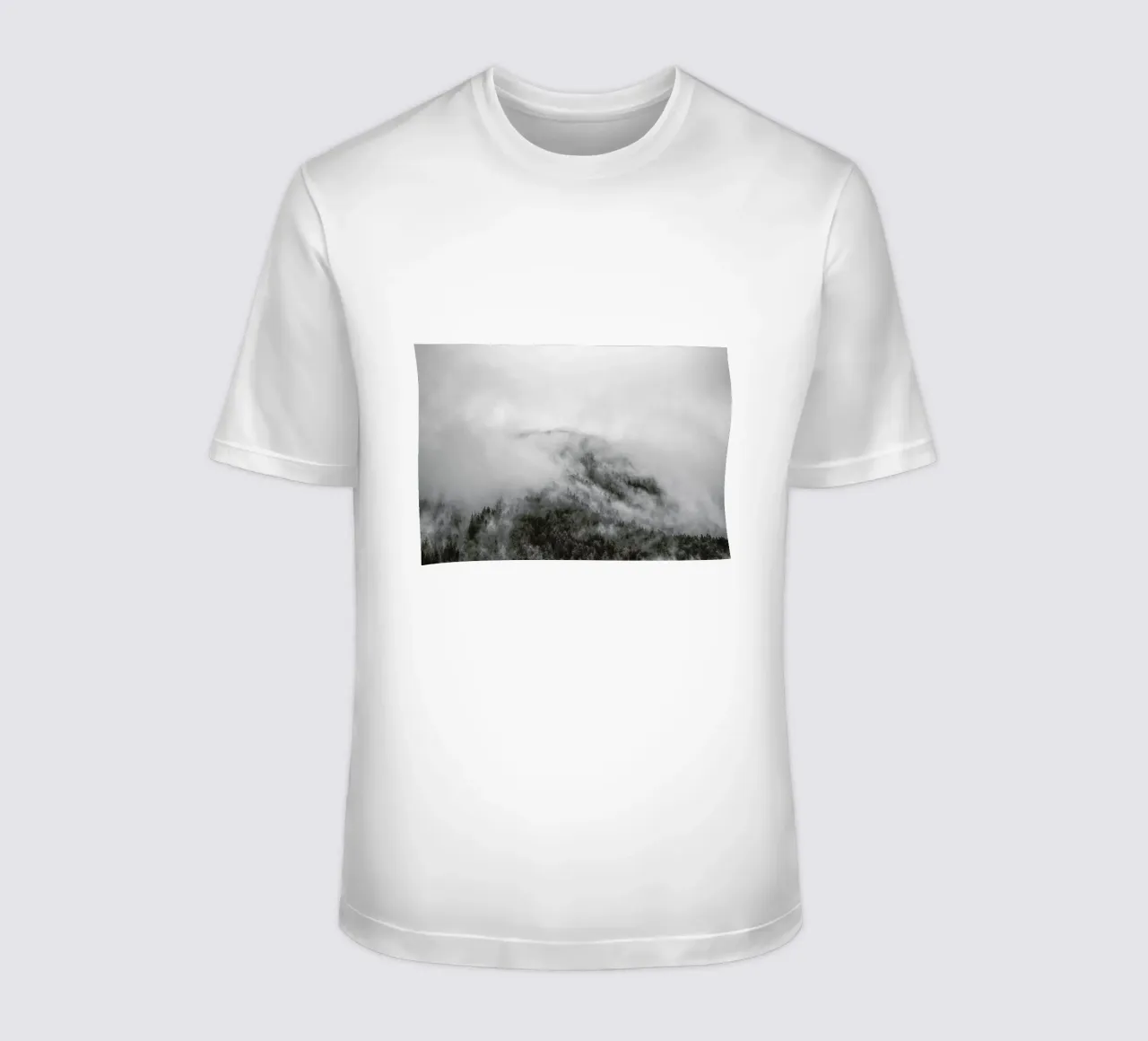 Moody Clouds 1 t-shirt da Nur Mut