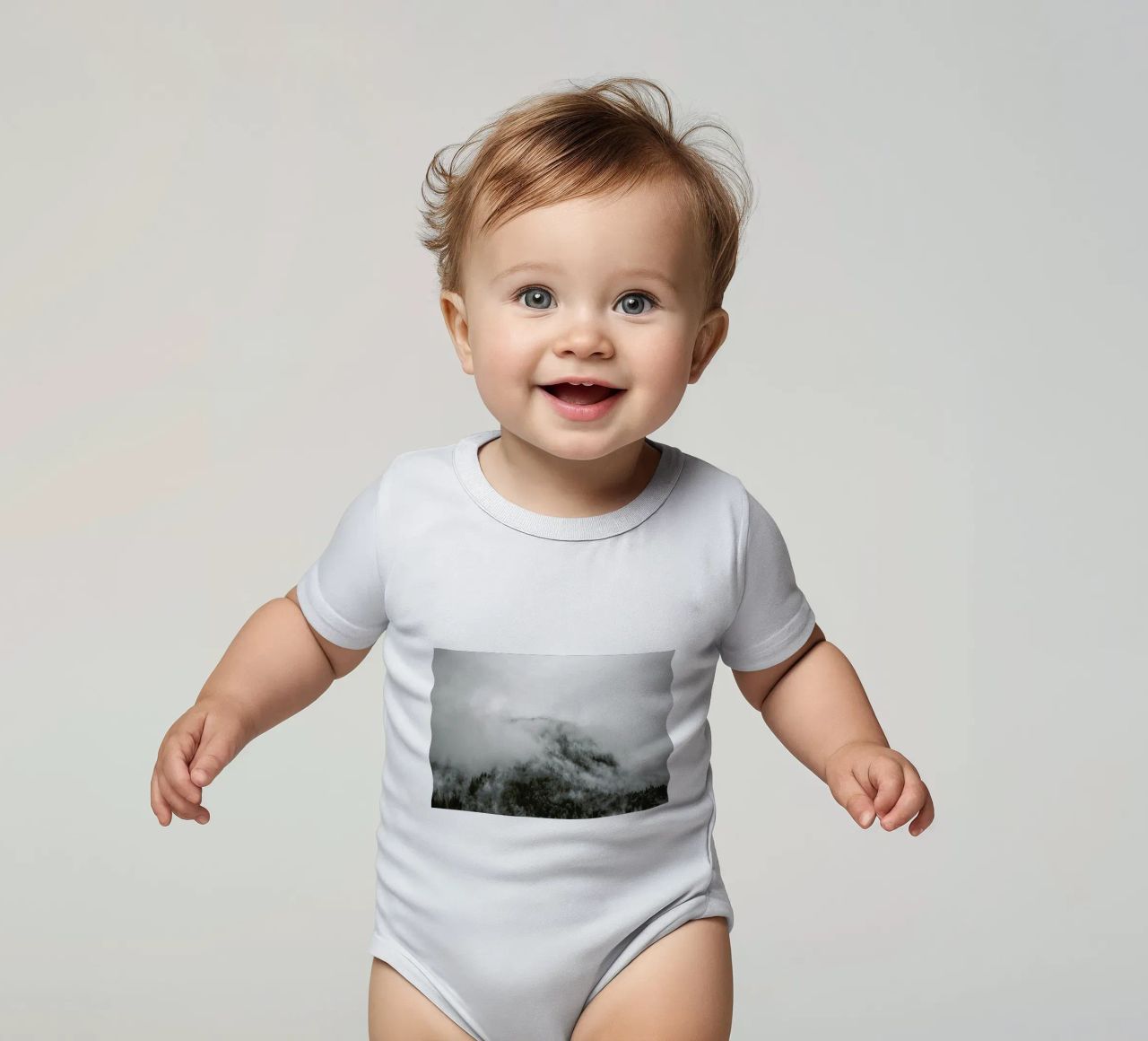 Moody Clouds 1 body neonato maniche corte da Nur Mut
