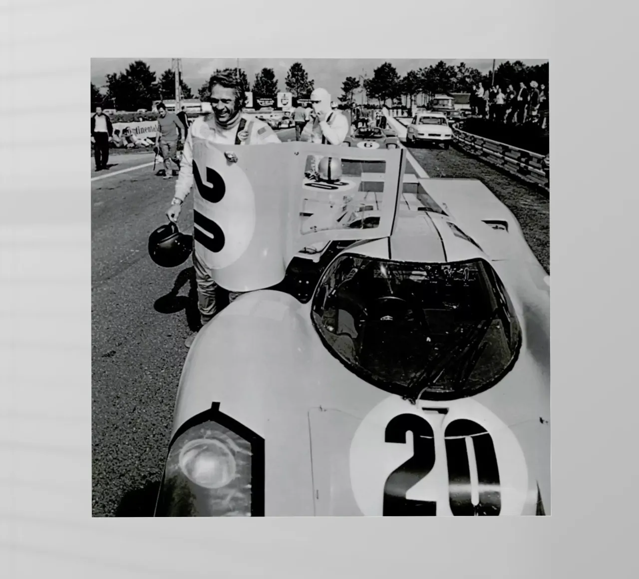 Steve McQueen with Porsche 917 pellicola backlit da Gallery Print and Art Limited