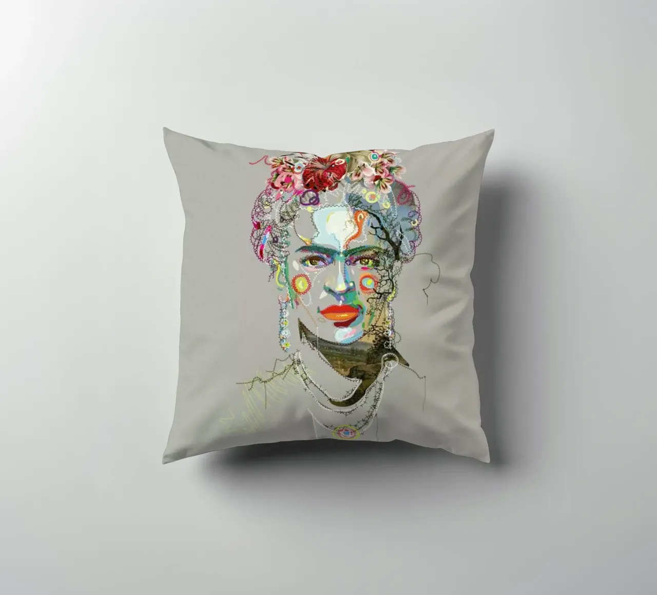 Frida 3 cuscino da Carlos Quitério