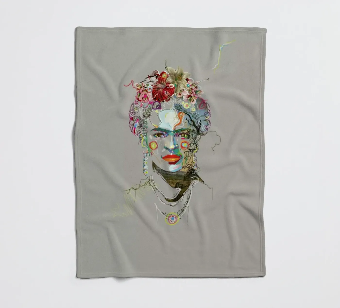 Frida 3 Fleecedecke von Carlos Quitério