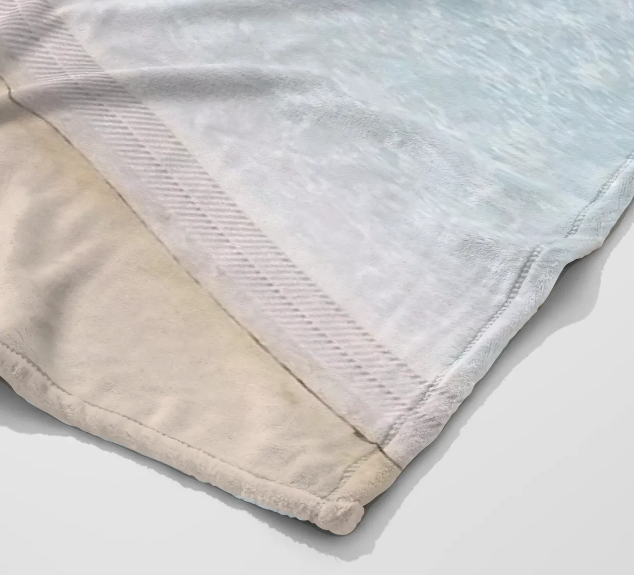 Sunbath Fleecedecke von Picture On The Fridge