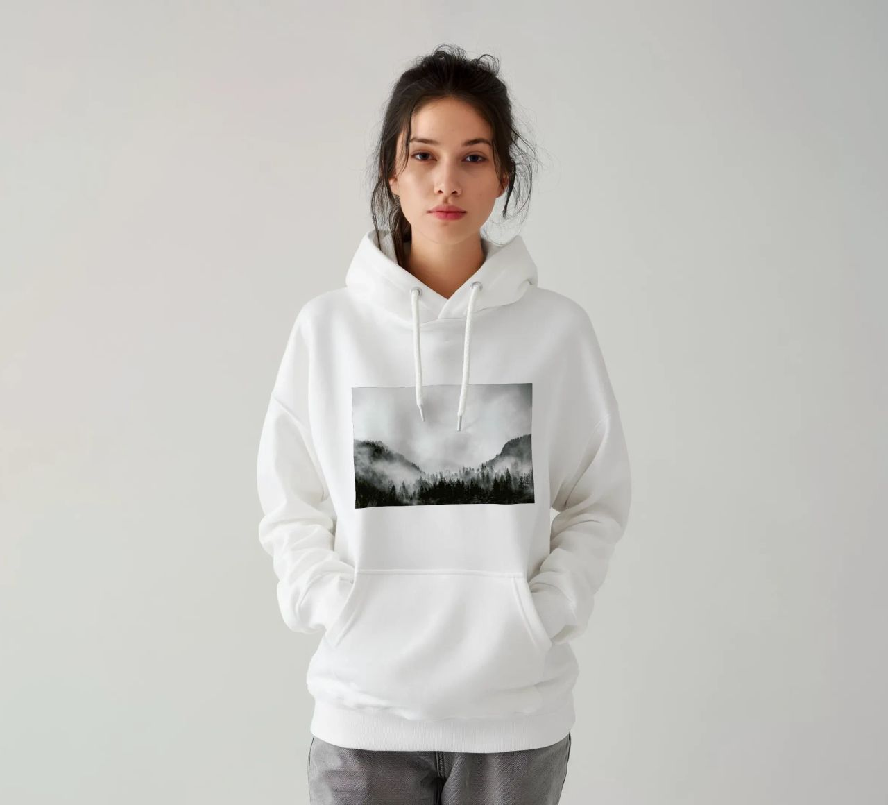 Moody Clouds 4 felpa con cappuccio da Nur Mut