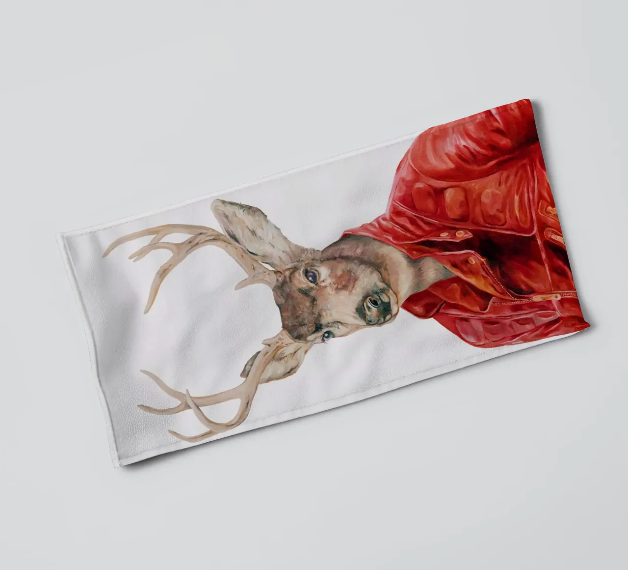 Hirsche in Leder Handtuch von Animal Crew