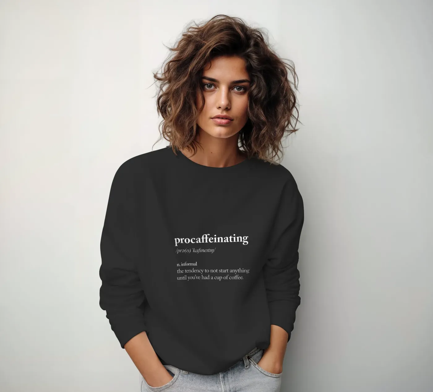 Procaffeinating sweatshirt van THE MOTIVATED TYPE
