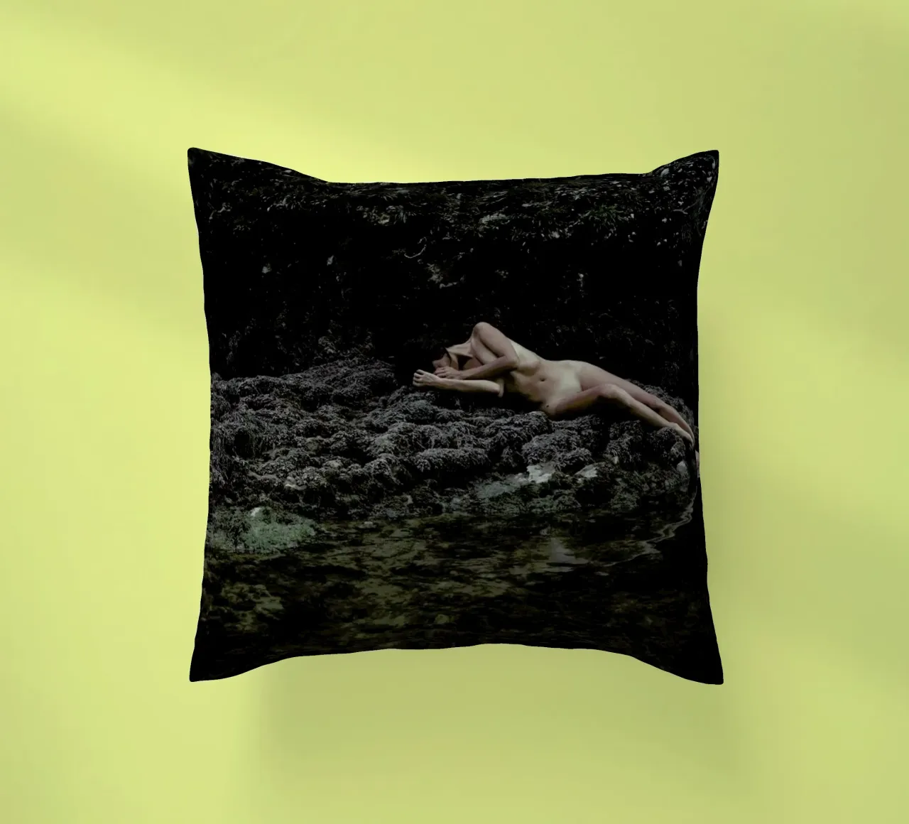 Embodiment cuscino da Matevž Kosterov