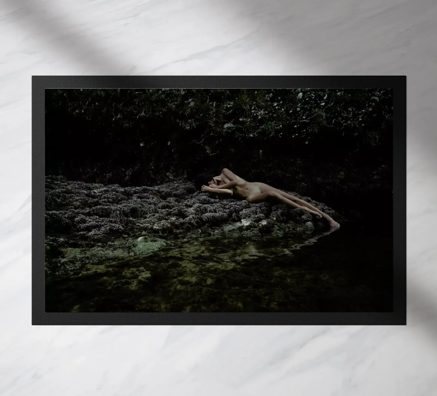 Embodiment paillasson de Matevž Kosterov