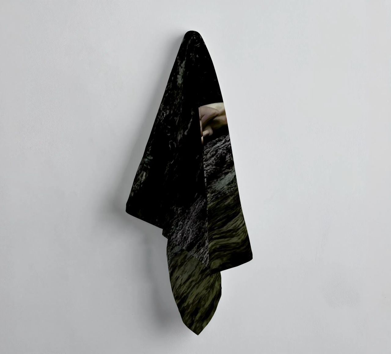 Embodiment asciugamano da bagno da Matevž Kosterov