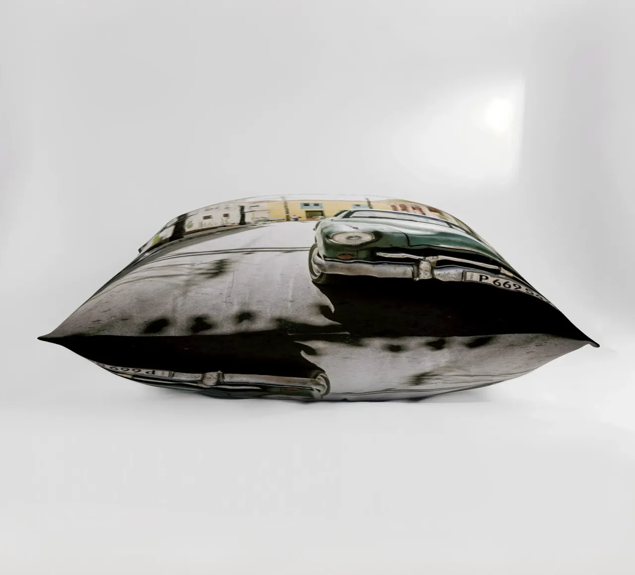 Classic Cuban Ride cuscino da Philipp Reinhard