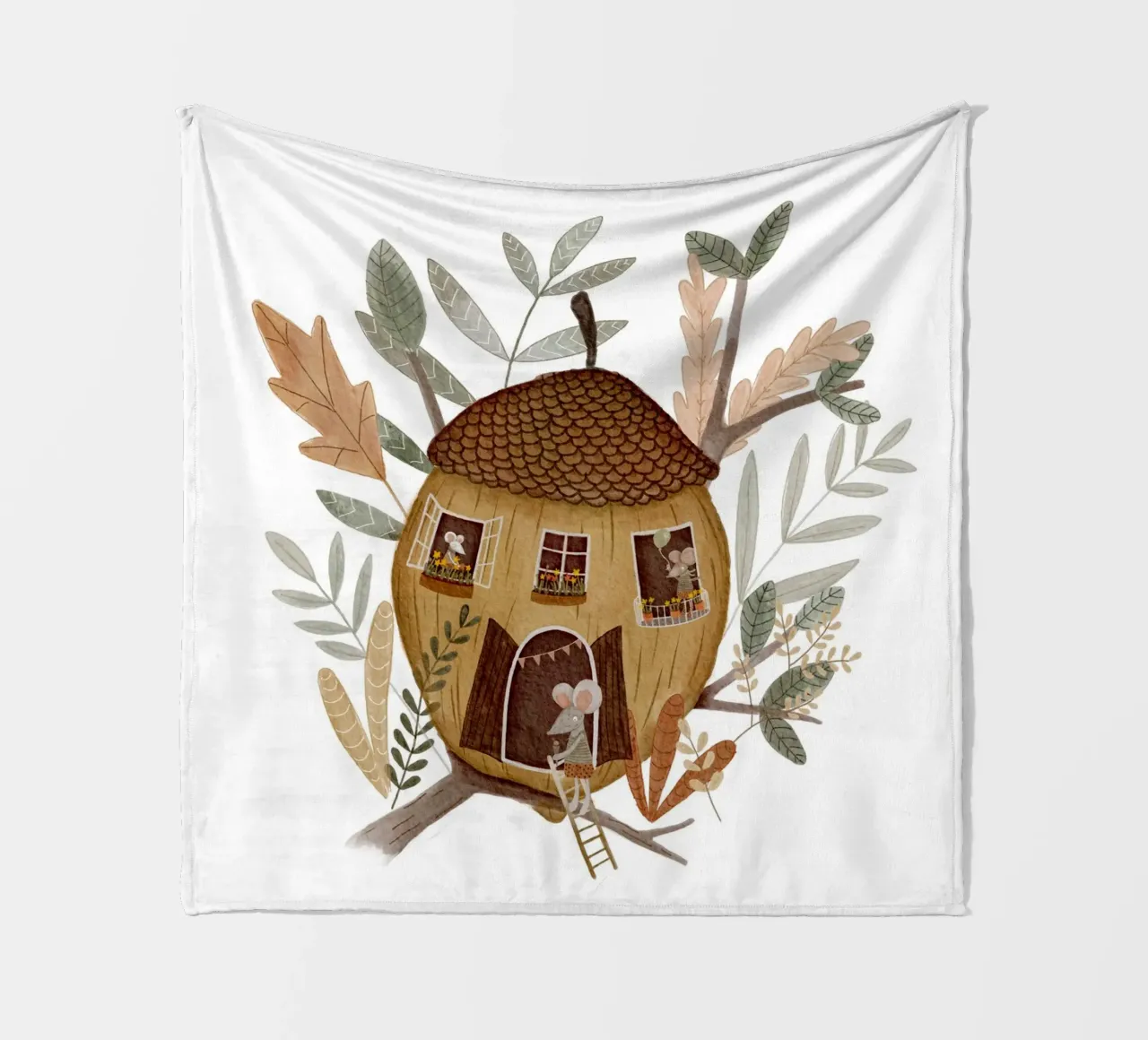 Casa della ghianda con topi coperta in pile da Urchin Bay Art