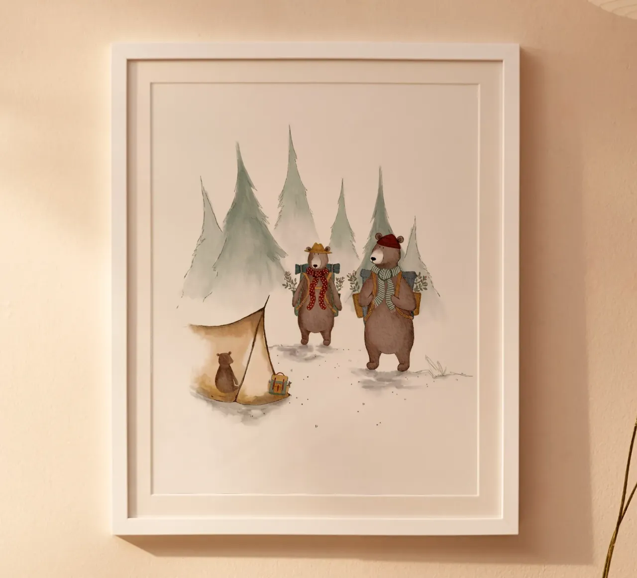 Illustrazione di famiglia di orsi in campeggio per bambini poster con telaio in legno da Urchin Bay Art