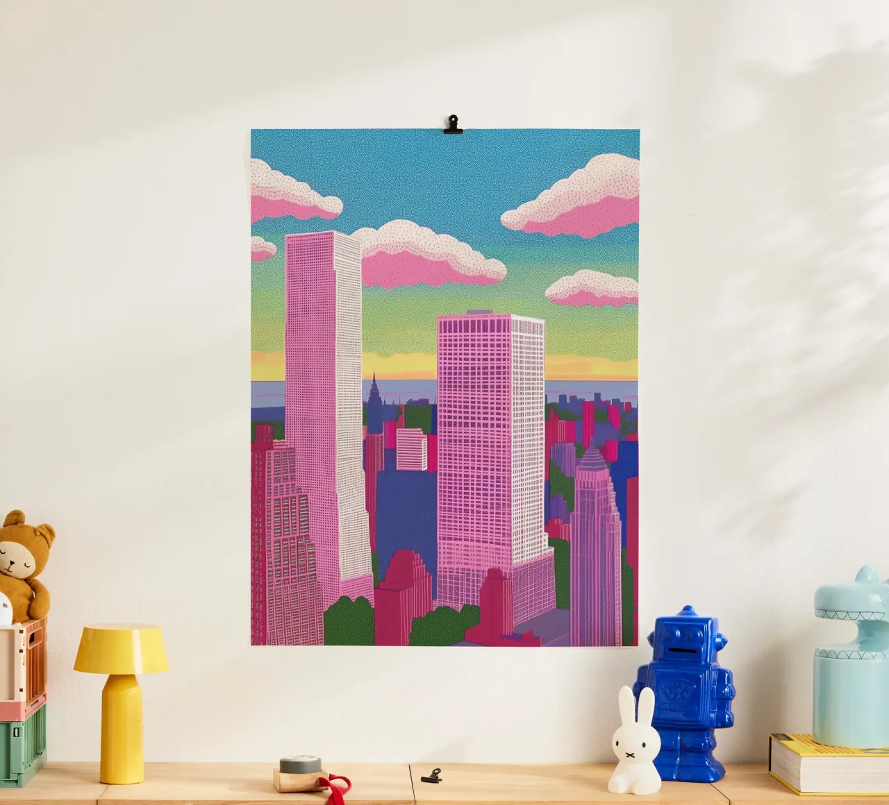 New York come skyline della città: Poster pop art colorato e audace poster con telaio in plastica da Kaji