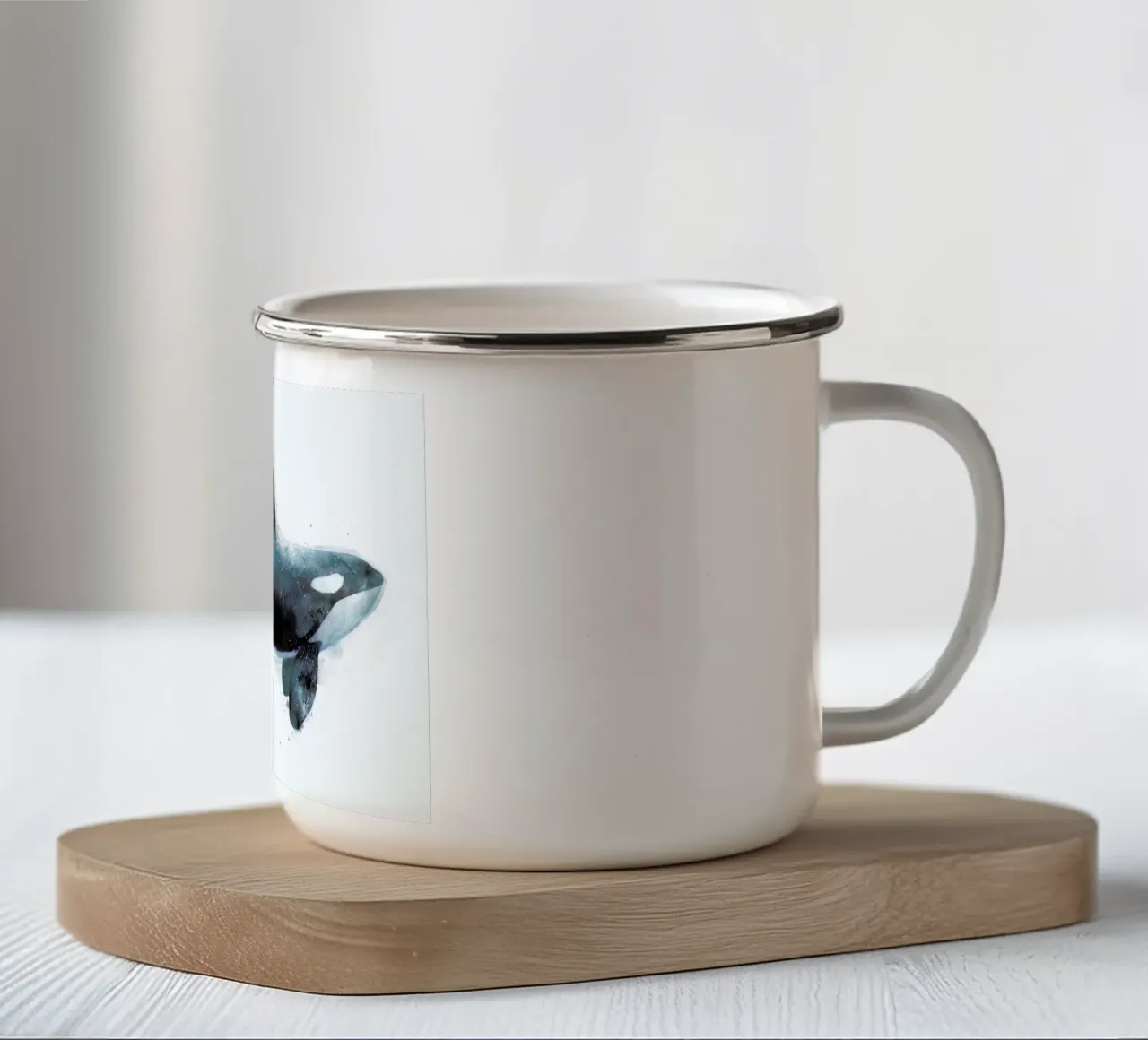 Orca tazza in smalto da Amy Hamilton