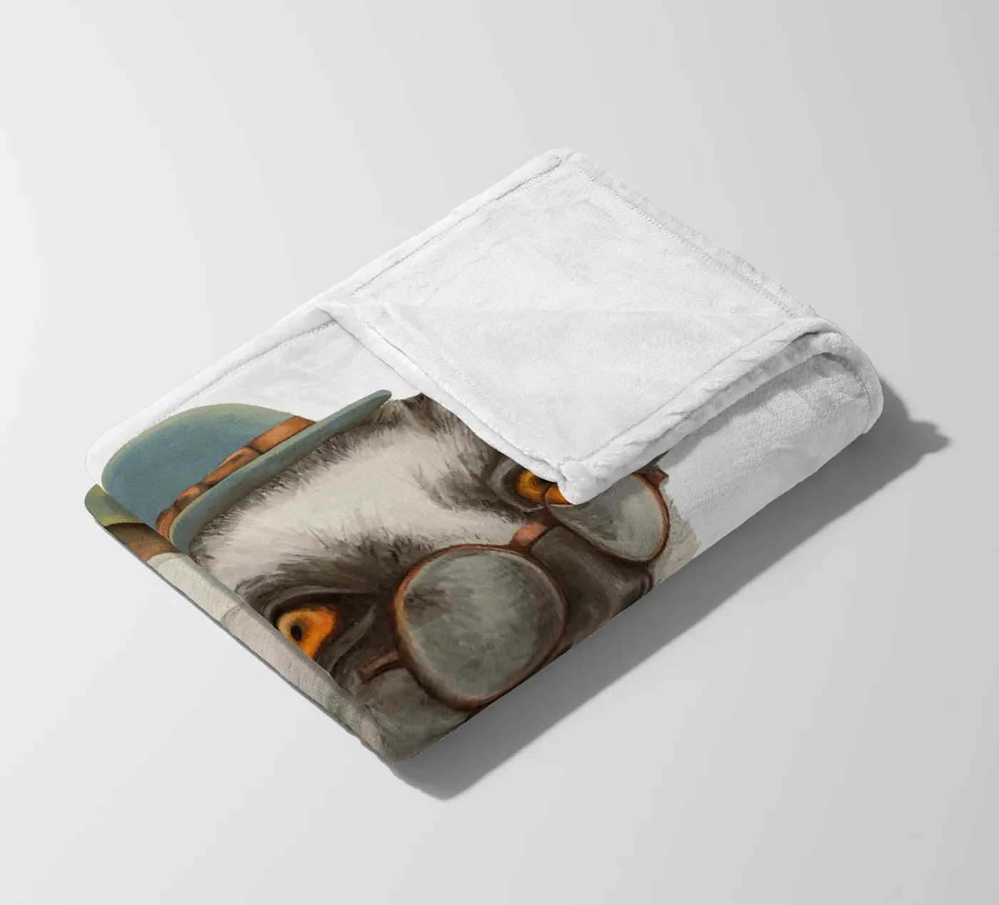 Lemur fleece blanket by Animal Crew