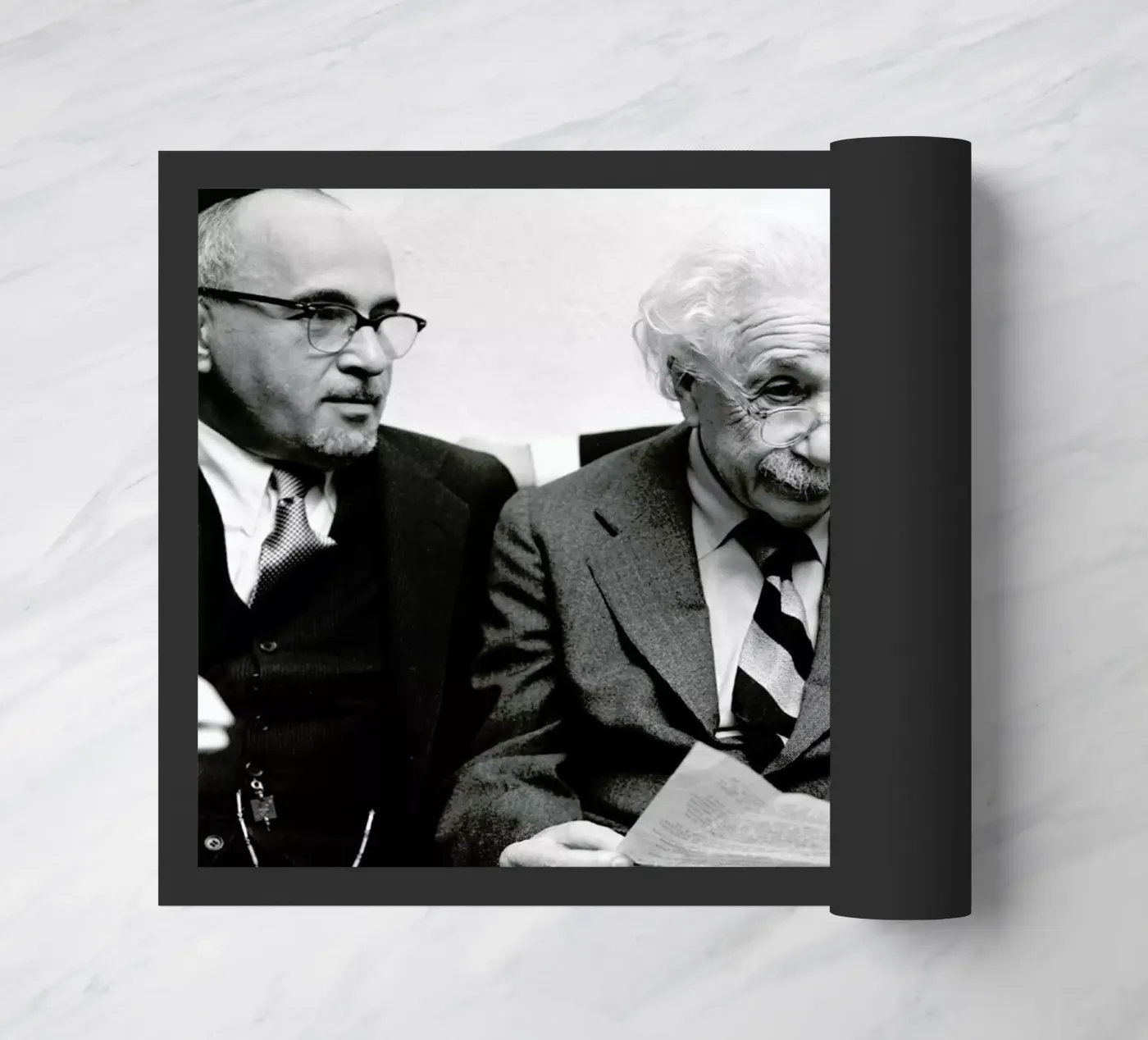 Albert Einstein Fußmatte von Gallery Print and Art Limited