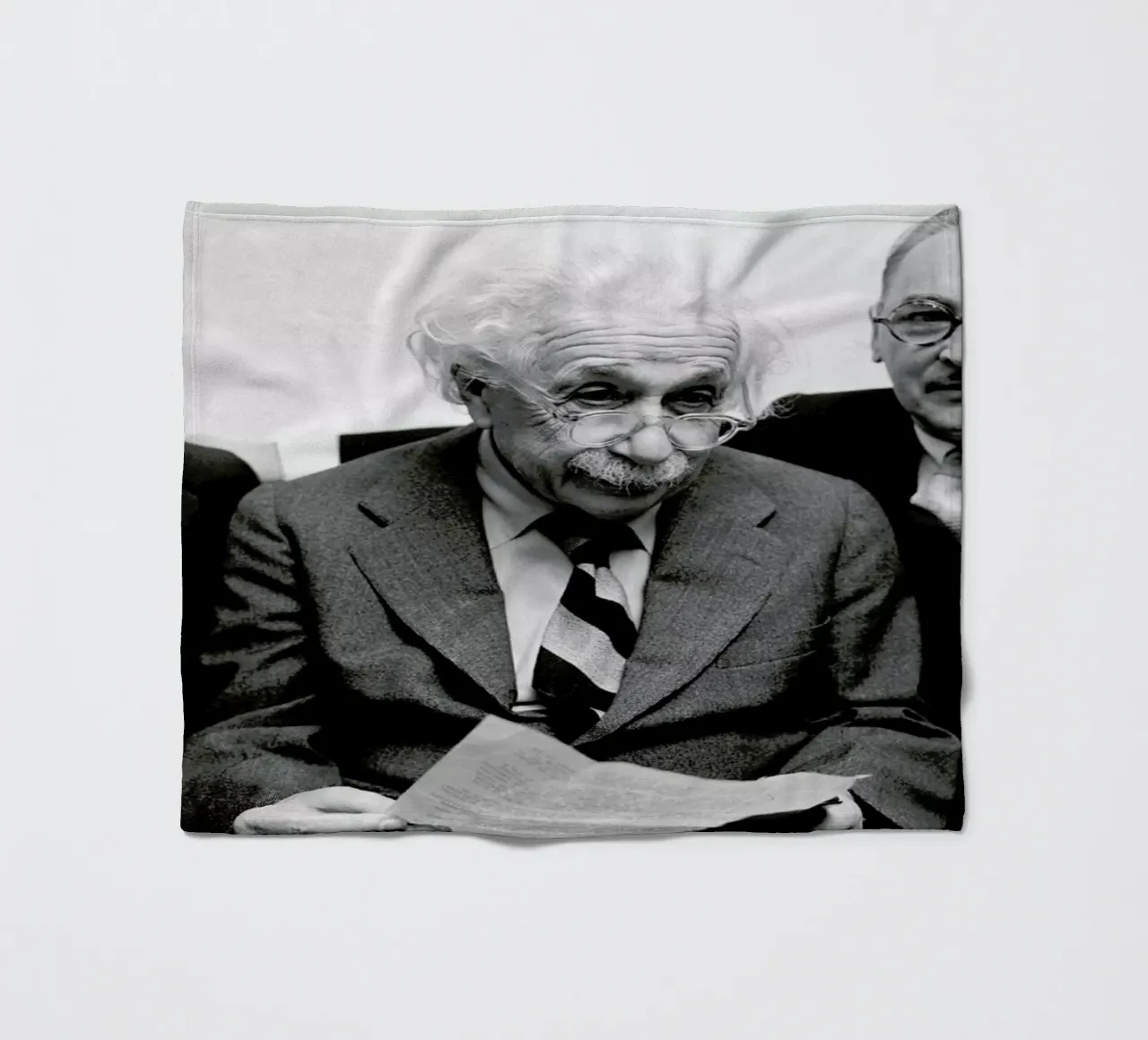 Albert Einstein coperta in pile da Gallery Print and Art Limited