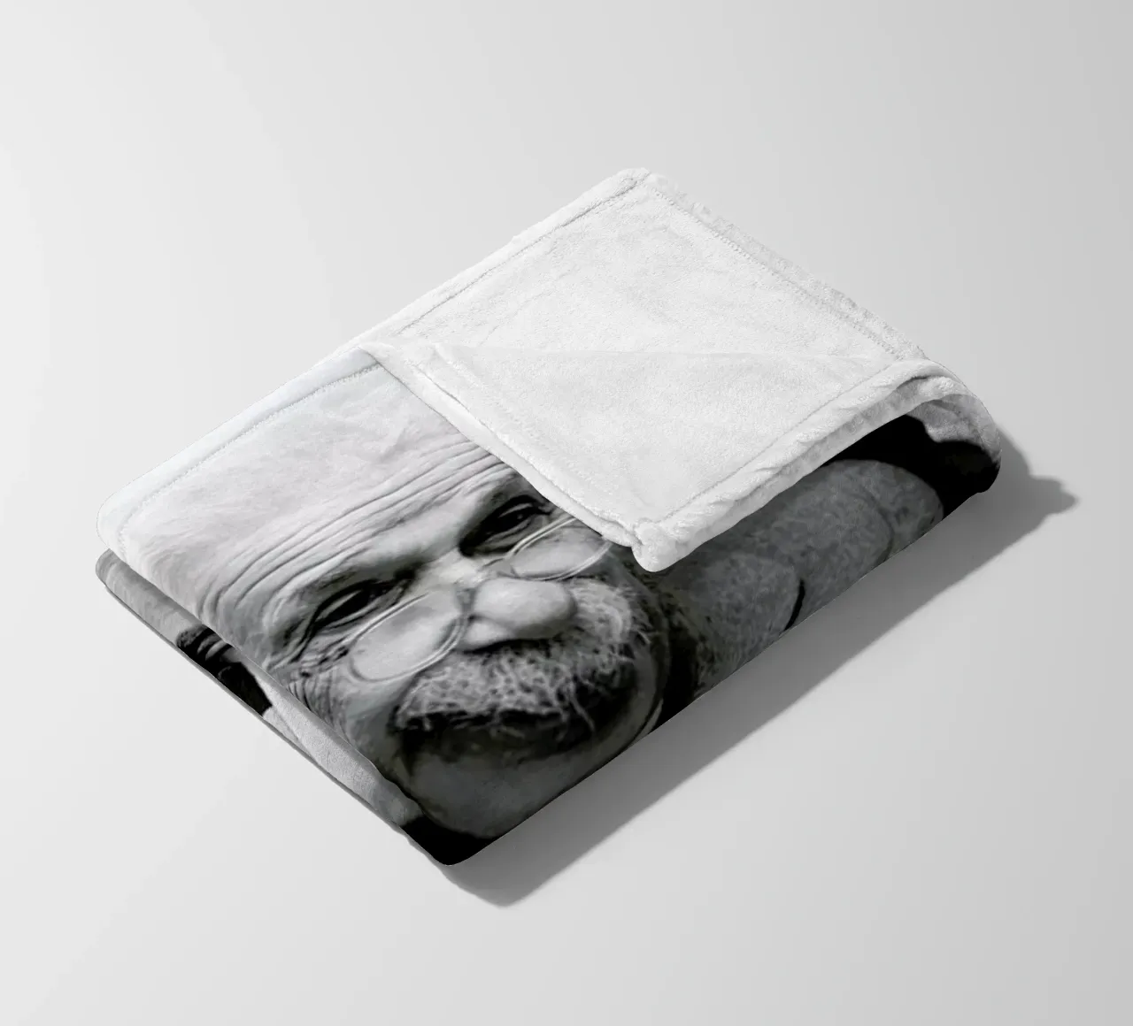 Albert Einstein coperta in pile da Gallery Print and Art Limited