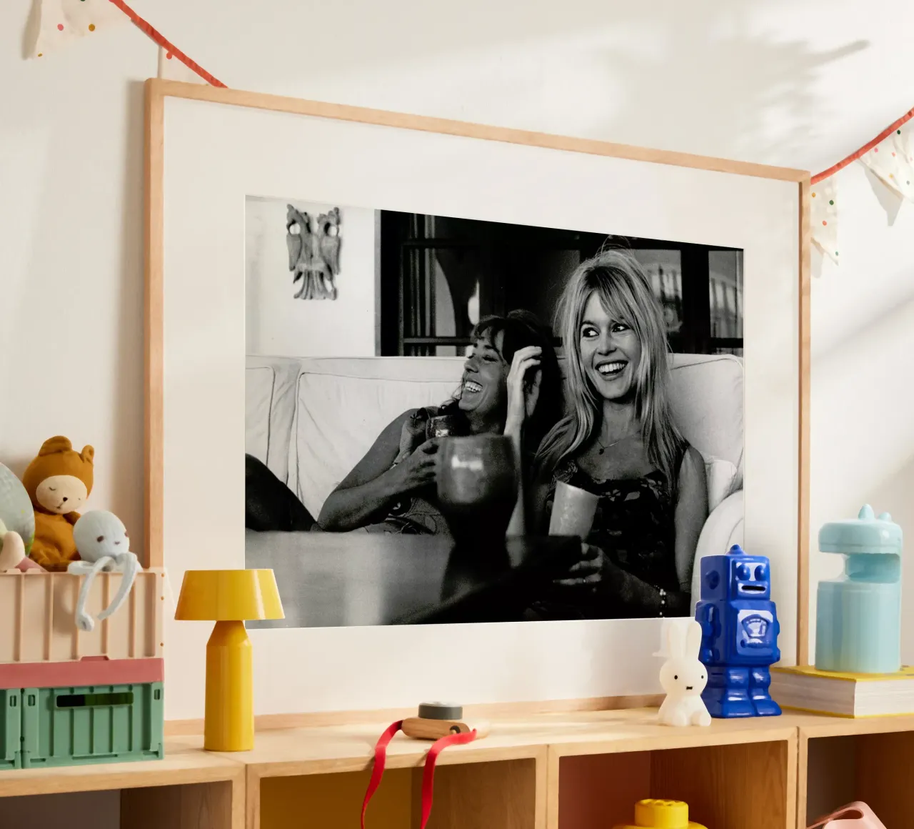 Brigitte Bardot Smiling poster da Gallery Print and Art Limited