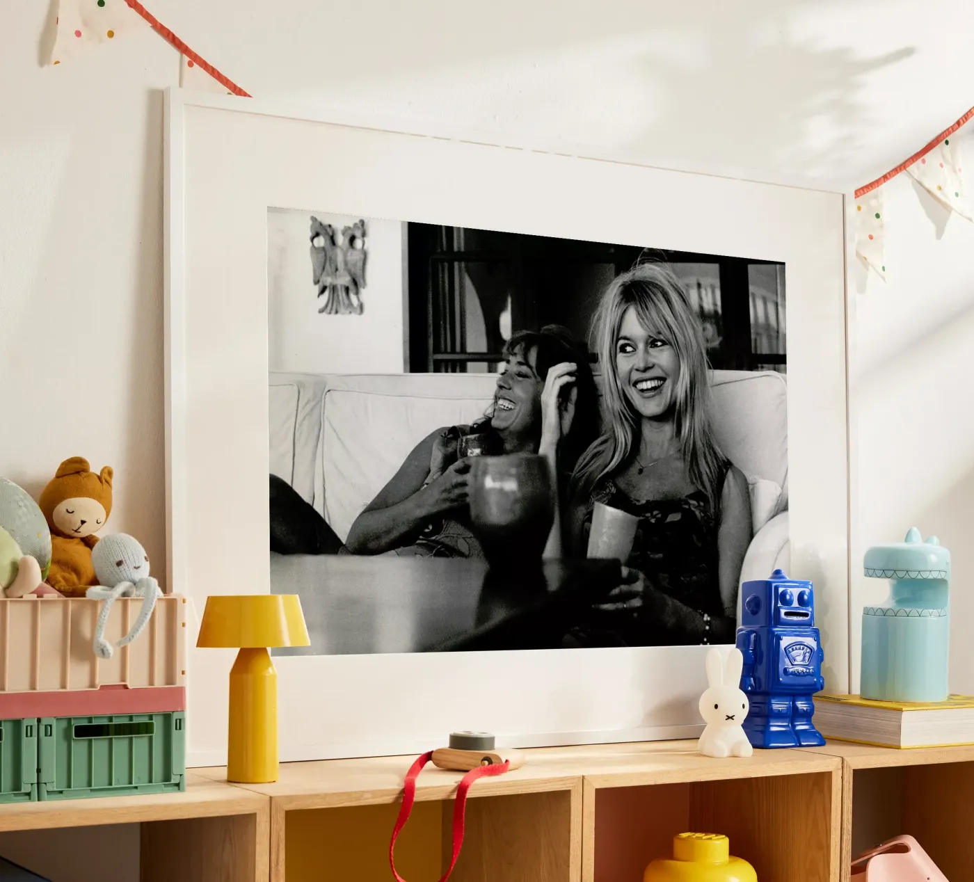 Brigitte Bardot Smiling poster da Gallery Print and Art Limited