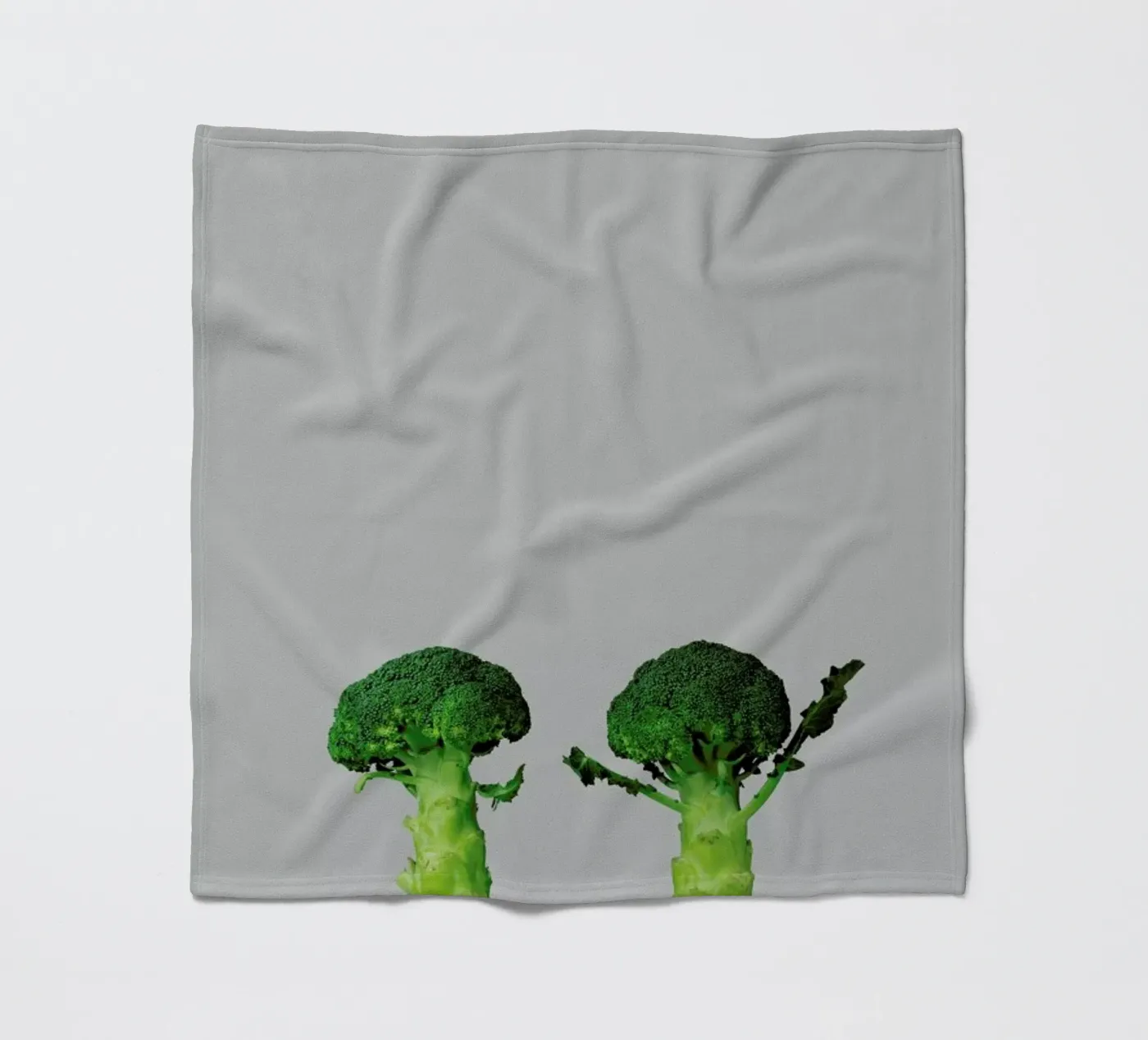 Arguing Broccolis Fleecedecke von Lemon-apes