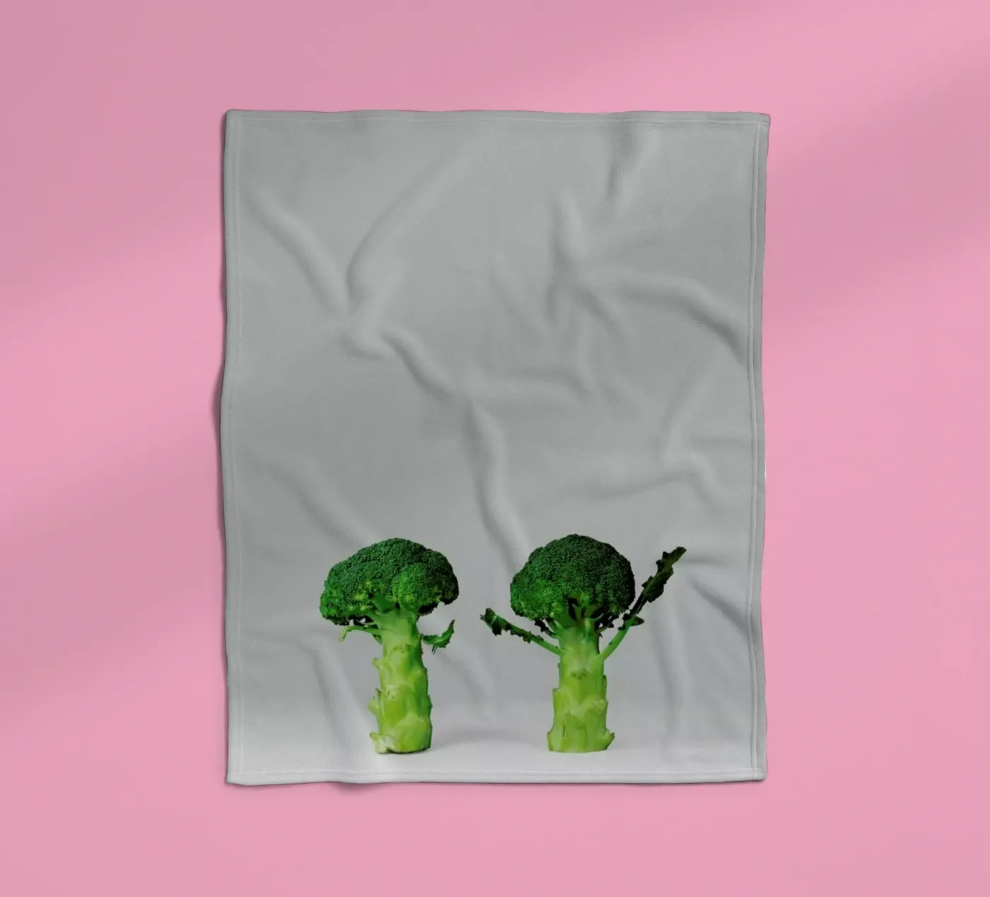 Arguing Broccolis Fleecedecke von Lemon-apes