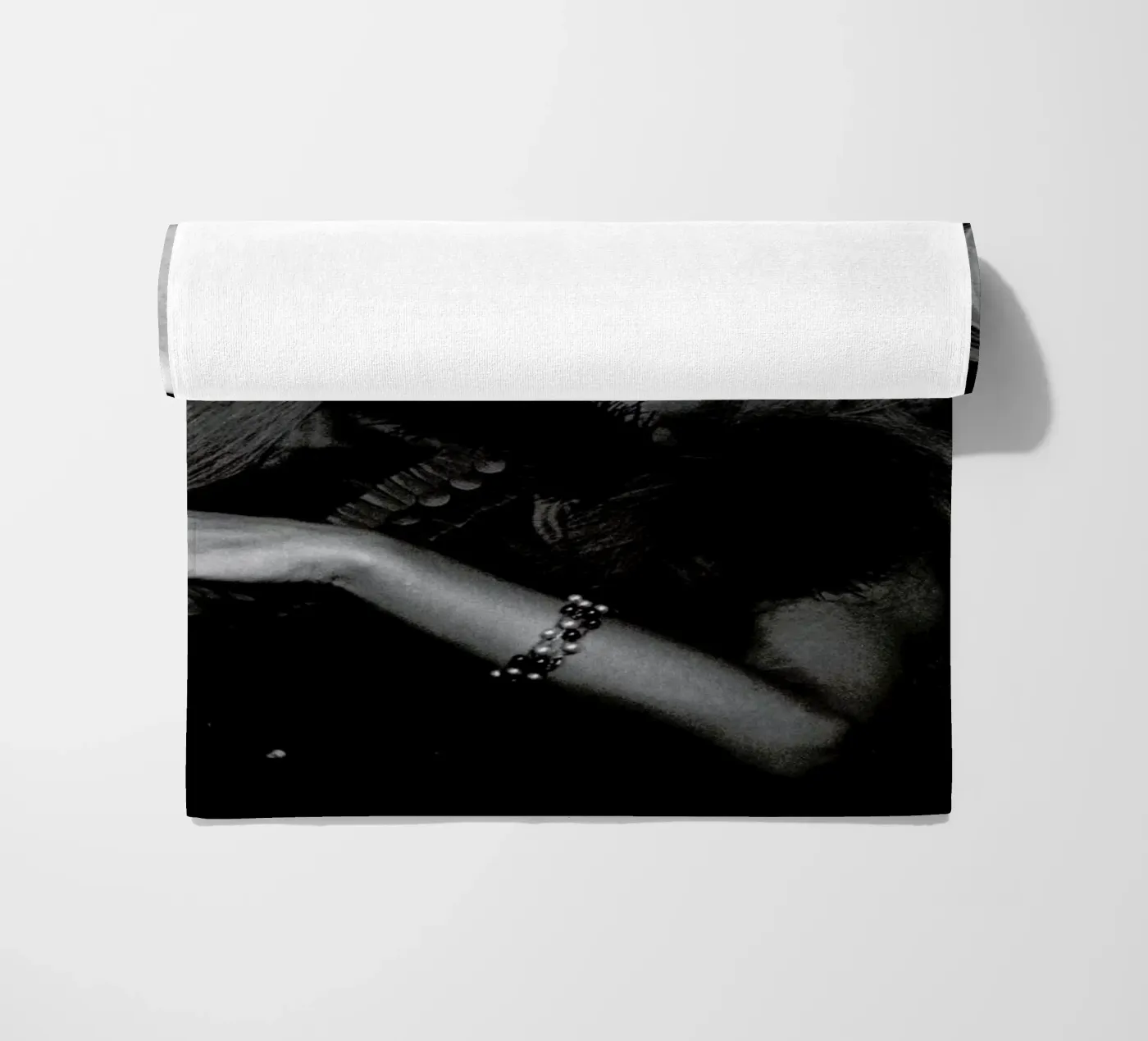 Brigitte Bardot 2 telo mare da Gallery Print and Art Limited