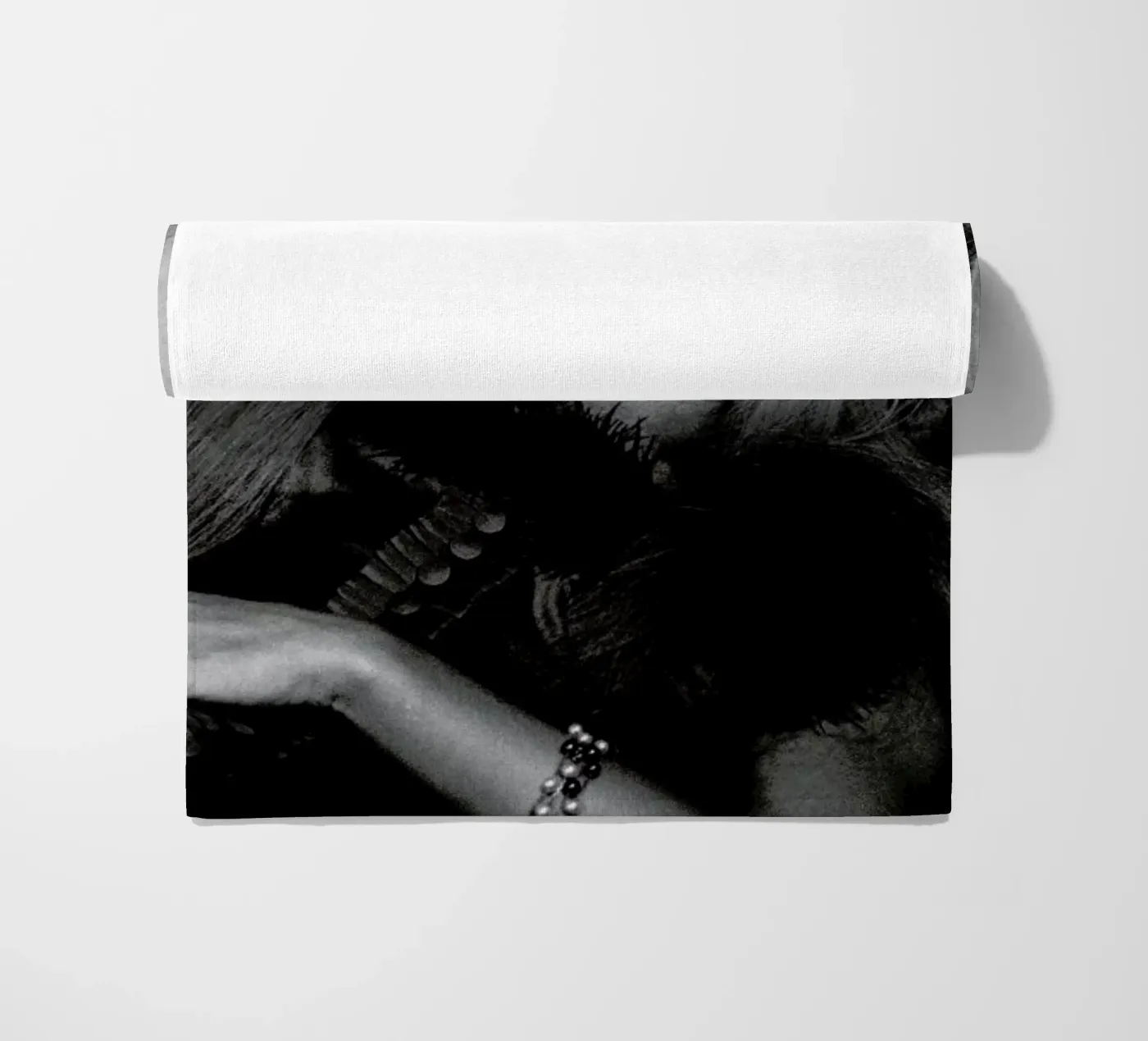 Brigitte Bardot 2 telo mare da Gallery Print and Art Limited