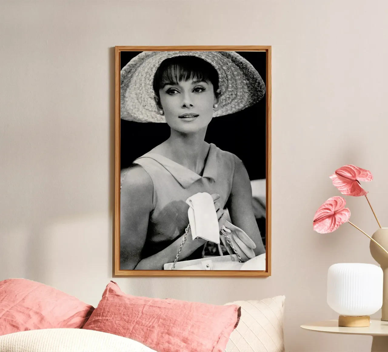 Audrey Hepburn 4 alluminio dibond da Gallery Print and Art Limited