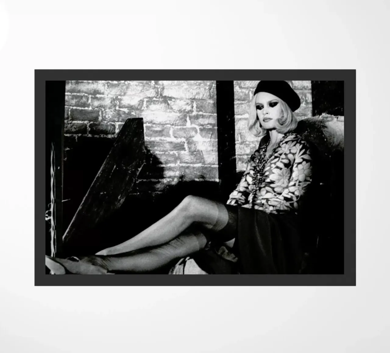 Brigitte Bardot - Bonnie And Clyde zerbino da Gallery Print and Art Limited