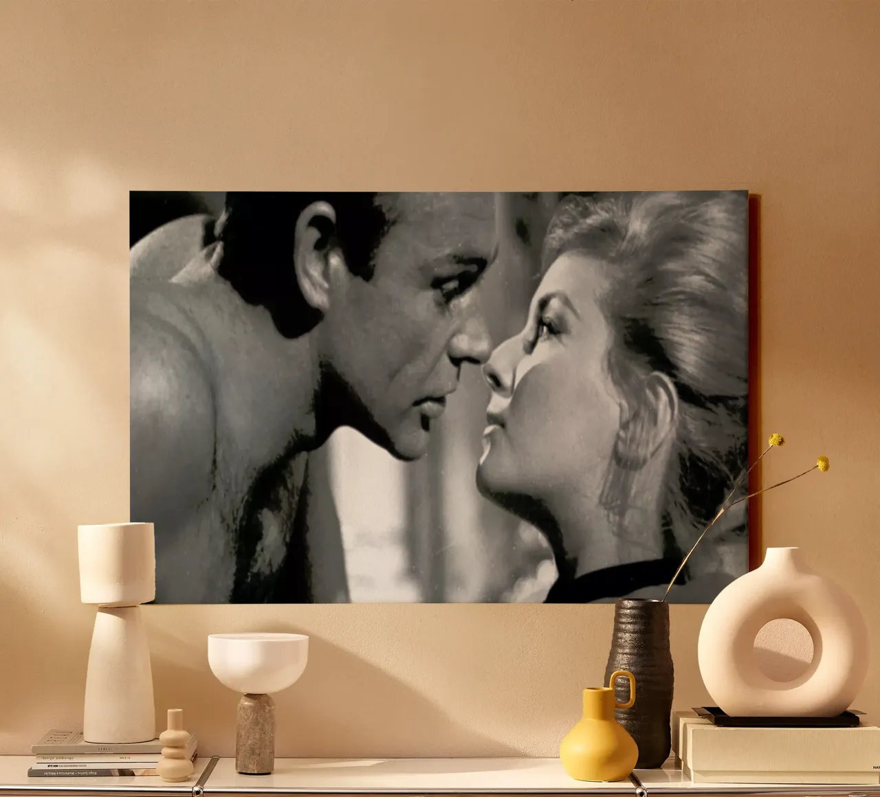 Sean Connery - From Russia with Love tela con Cornice a cassetta da Gallery Print and Art Limited