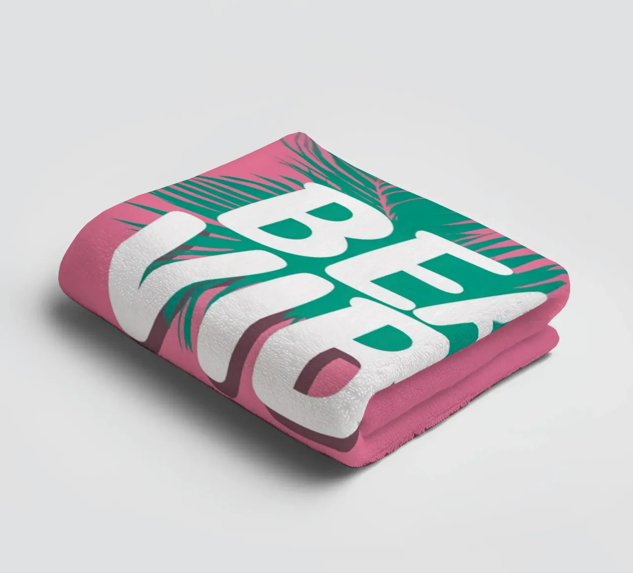 Beach Vibes lieben rosa Handtuch von Carinaprint