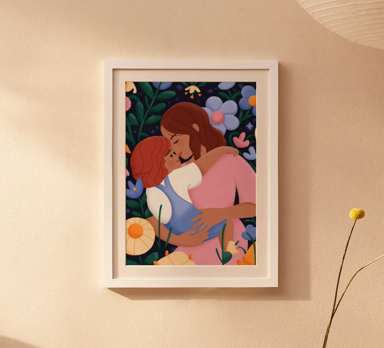 Abbraccio floreale dell'amore poster con telaio in alluminio da Emery Kate