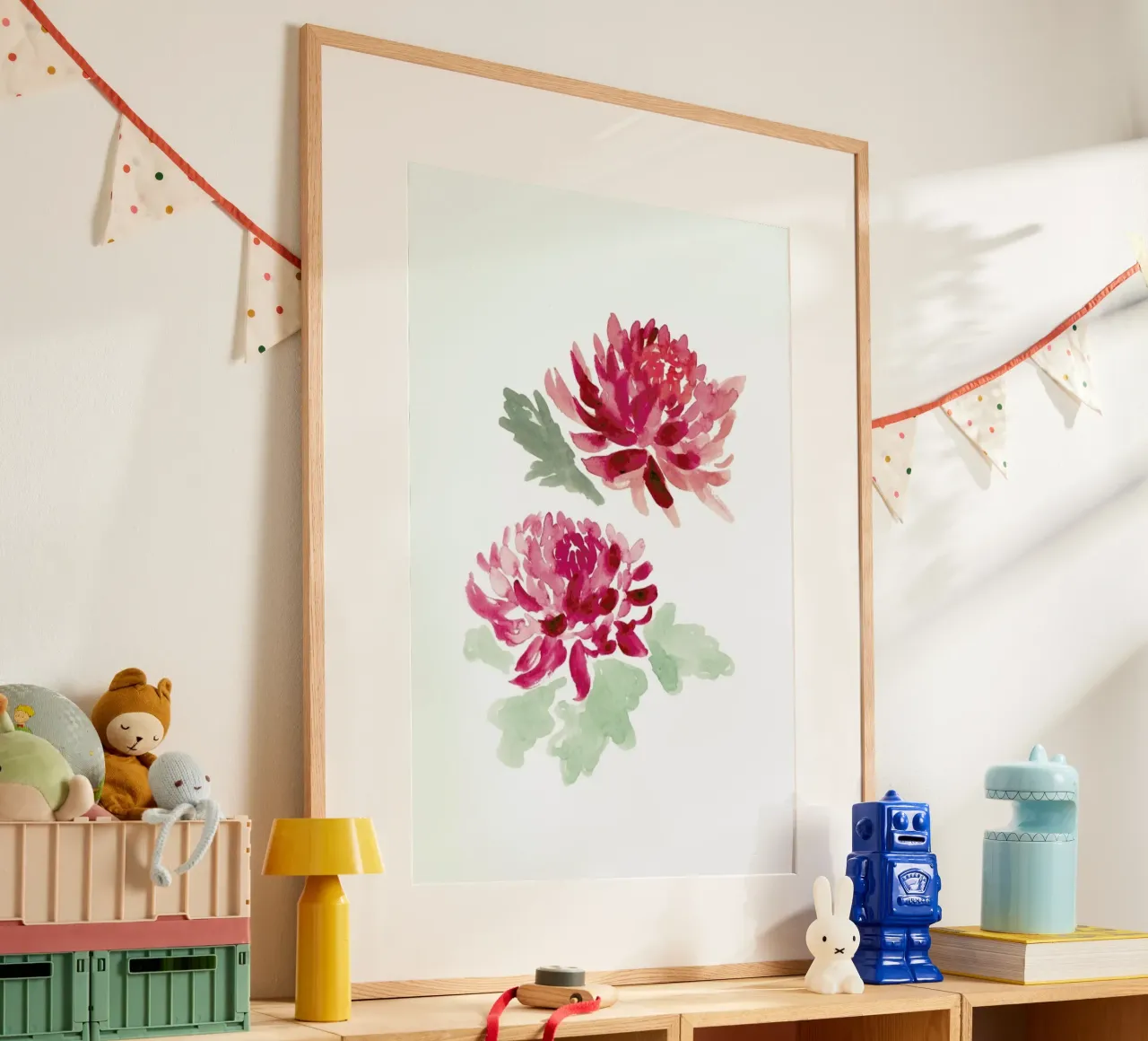 Chrysanthemum poster con telaio in legno da Farina Kuklinski