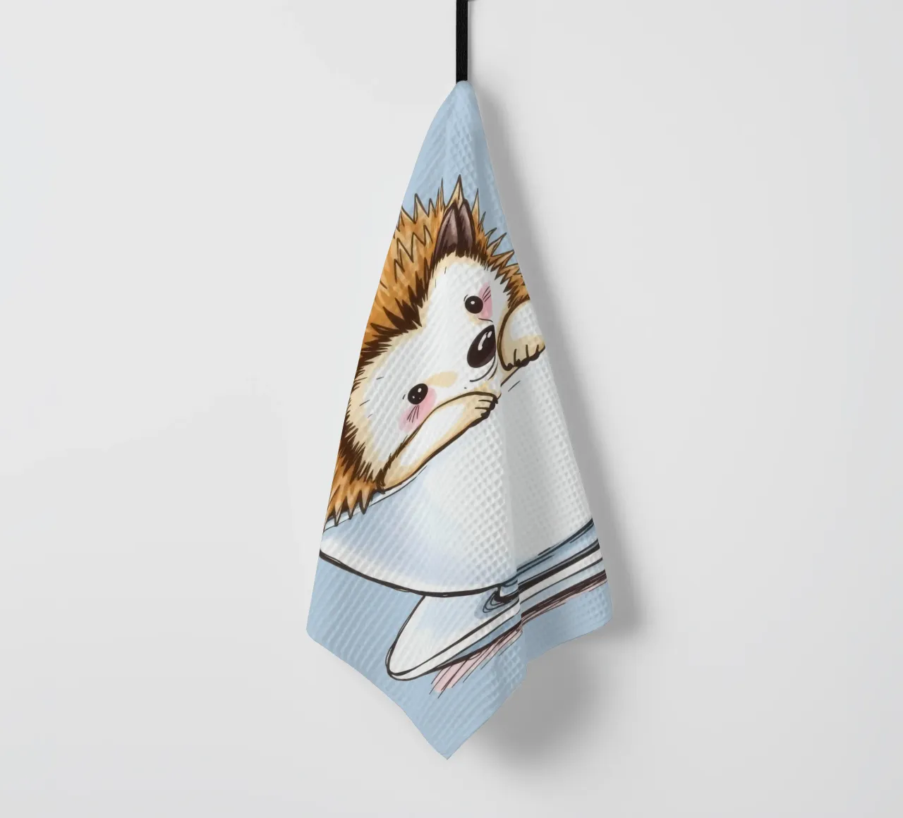 Hérisson mignon assis dans une tasse à thé blanche avec une expression charmante torchon de DesignDoodle