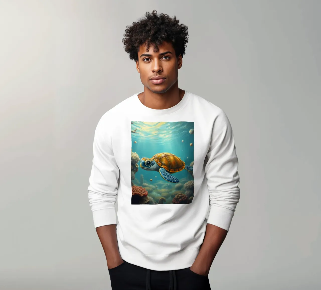 Une tortue de mer nage gracieusement dans un récif corallien dynamique sweat de DesignDoodle