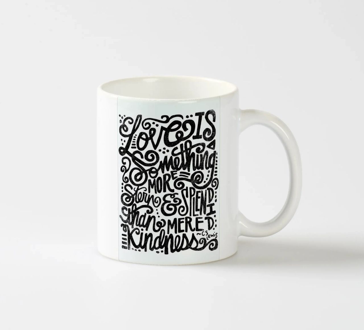 more stern and splendid tazza in ceramica da Matthew Taylor Wilson