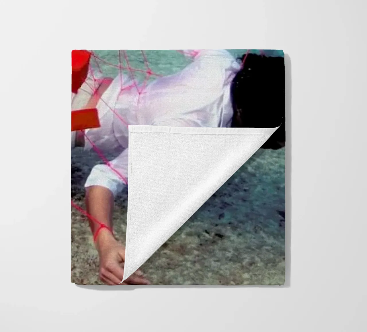 Red Squares telo mare da James Cooper