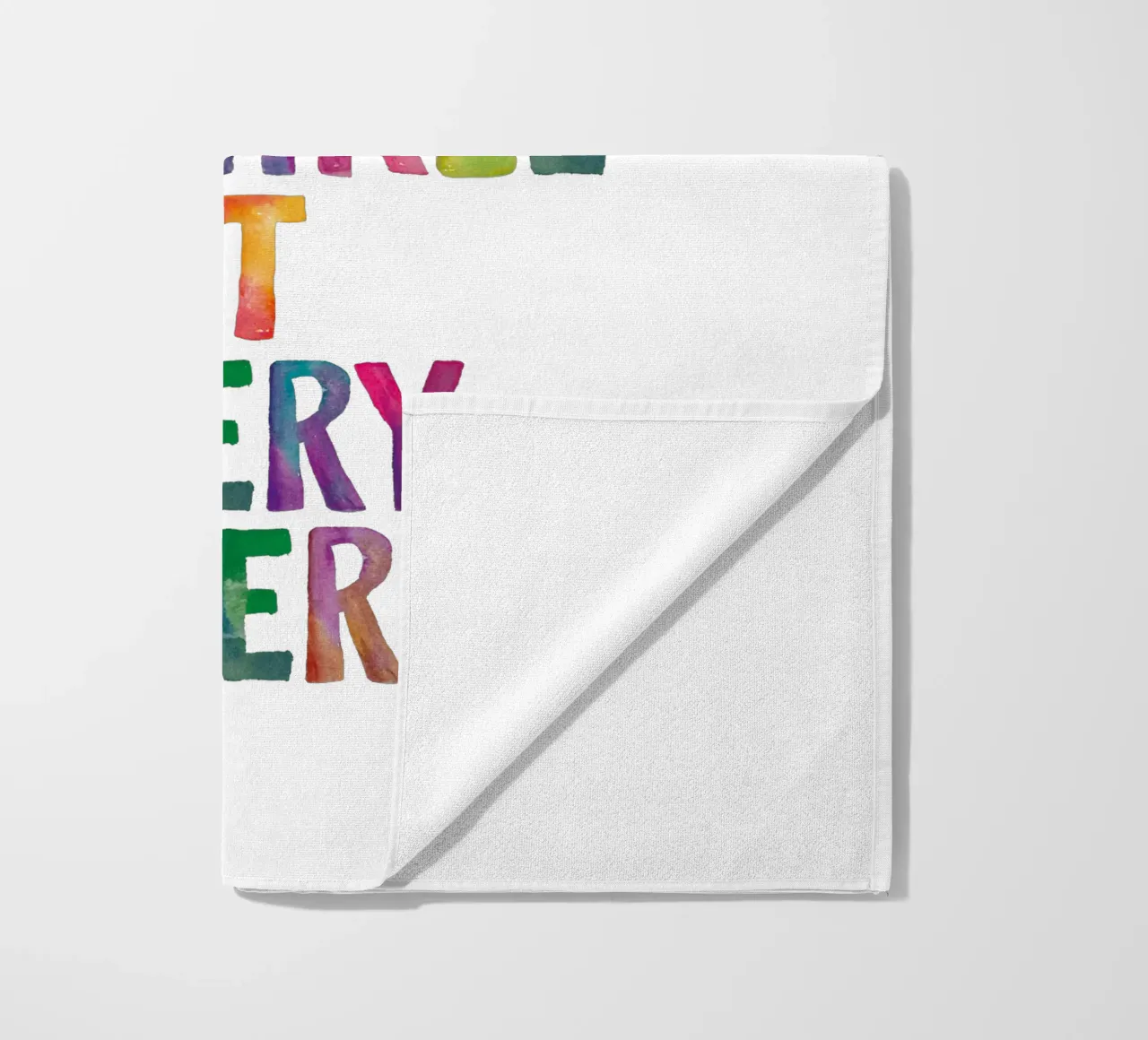 La gentilezza è gratuita, cospargetela ovunque Regenbogen Design telo mare da THE MOTIVATED TYPE