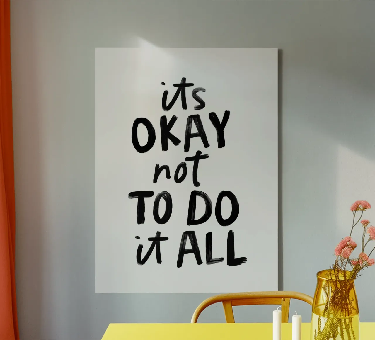 Va bene non fare tutto in bianco e nero tipografico tela con Cornice a cassetta da THE MOTIVATED TYPE