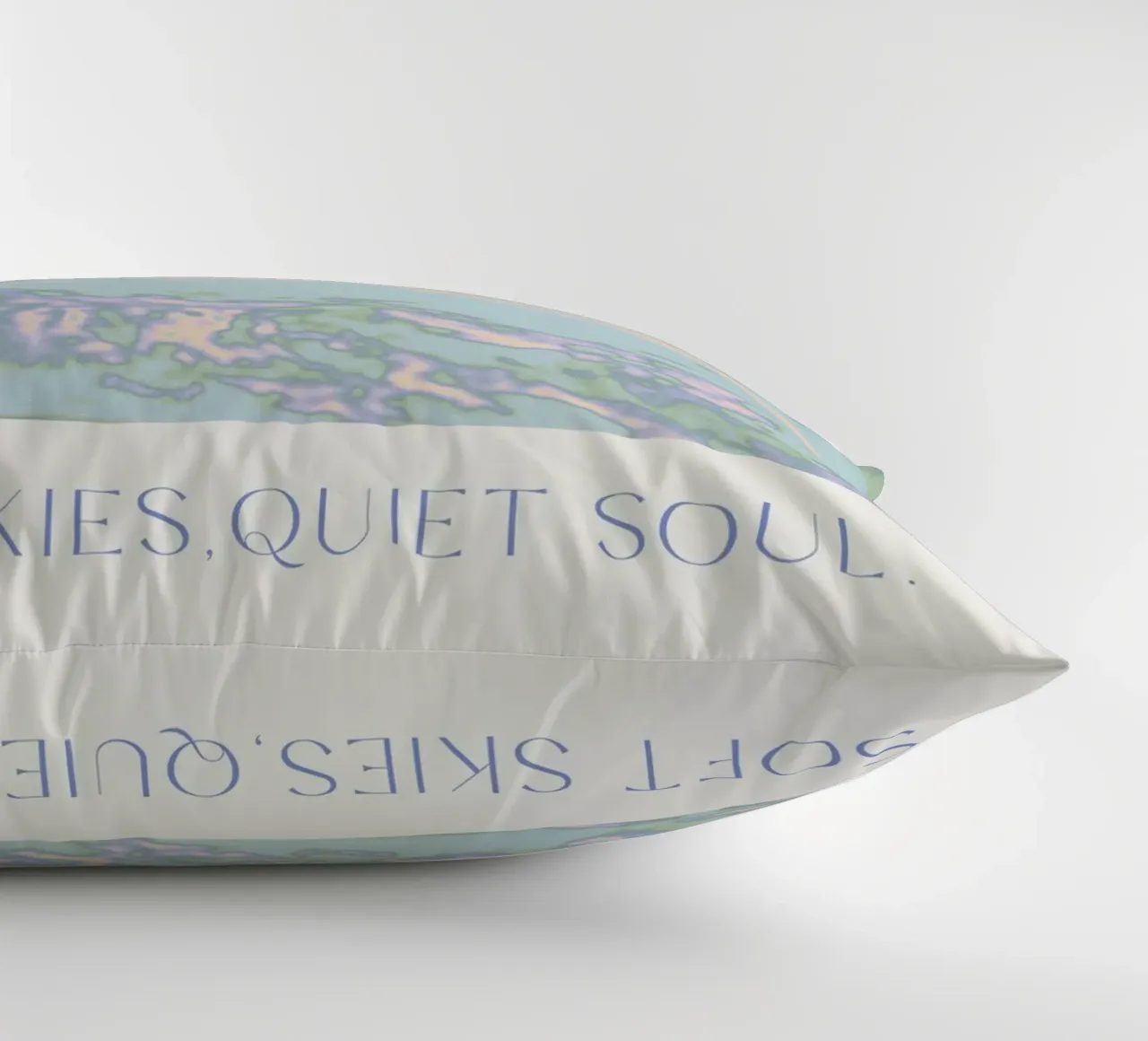 Soft Skies, Quiet Soul cuscino da treechild