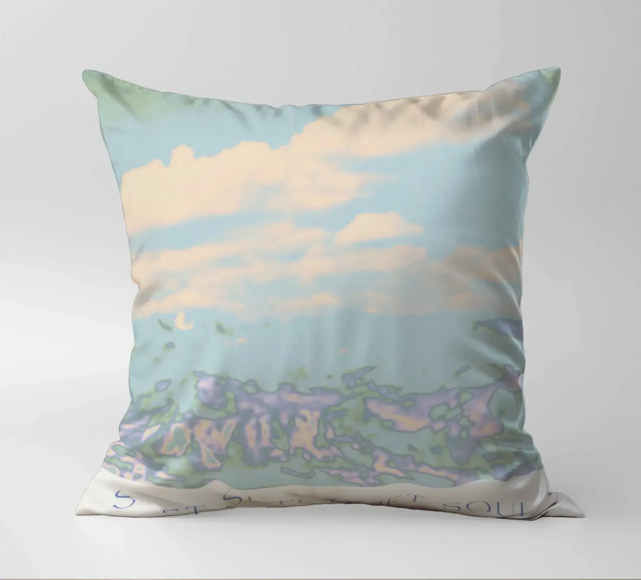 Soft Skies, Quiet Soul cuscino da treechild