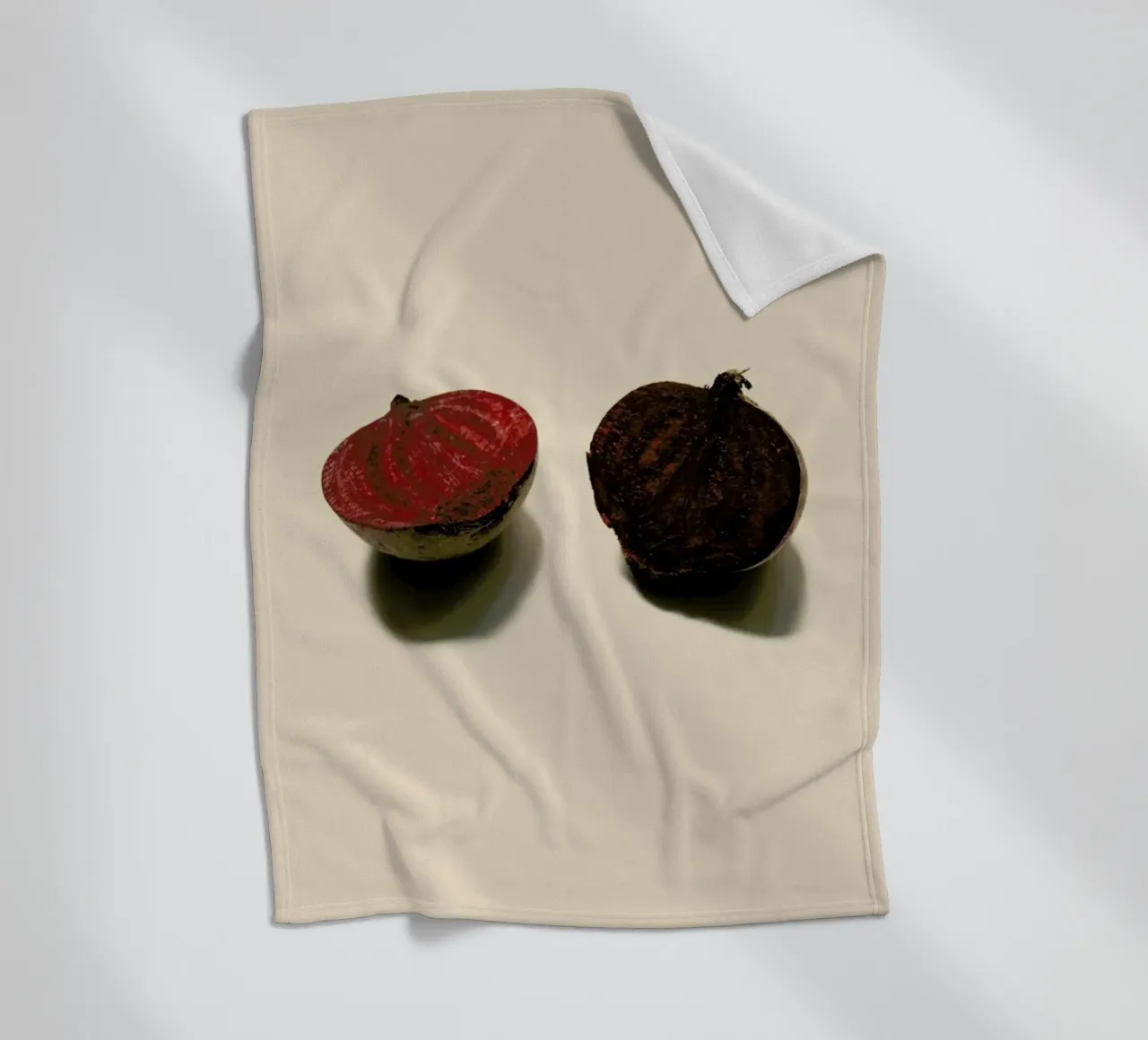 Red Beetroots coperta in pile da Elena Veronese