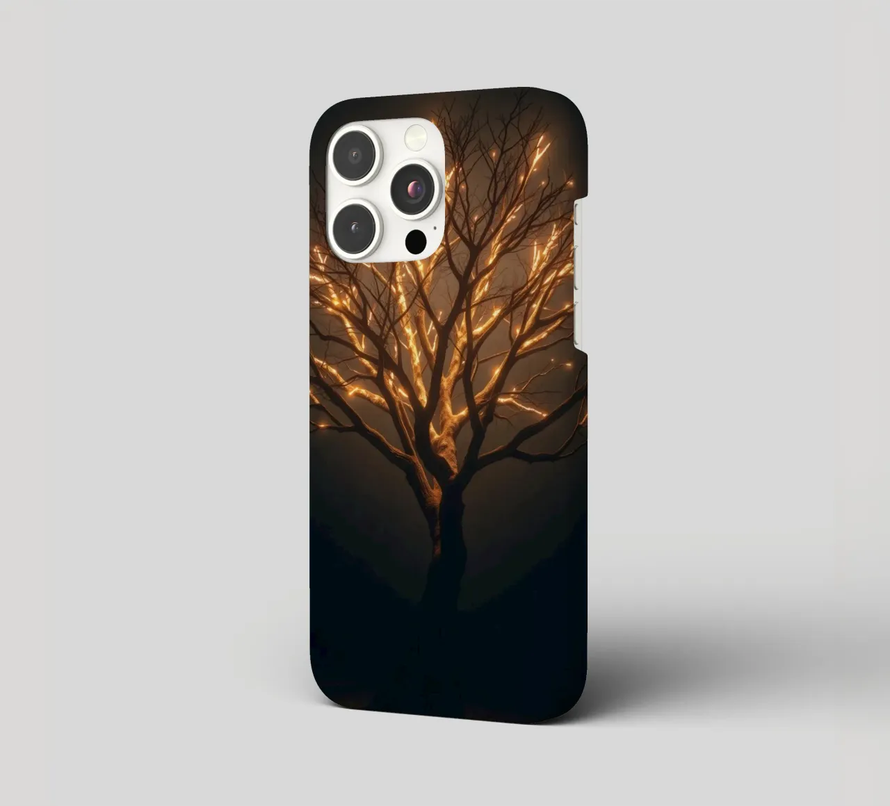 Hell beleuchtete Baumzweige schaffen eine fesselnde Abstraktion iPhone Hülle von DesignDoodle