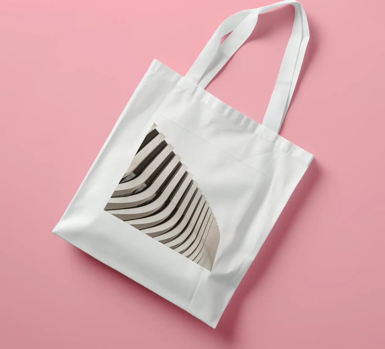 Minimal Architektur borsa in juta da Flo Klein