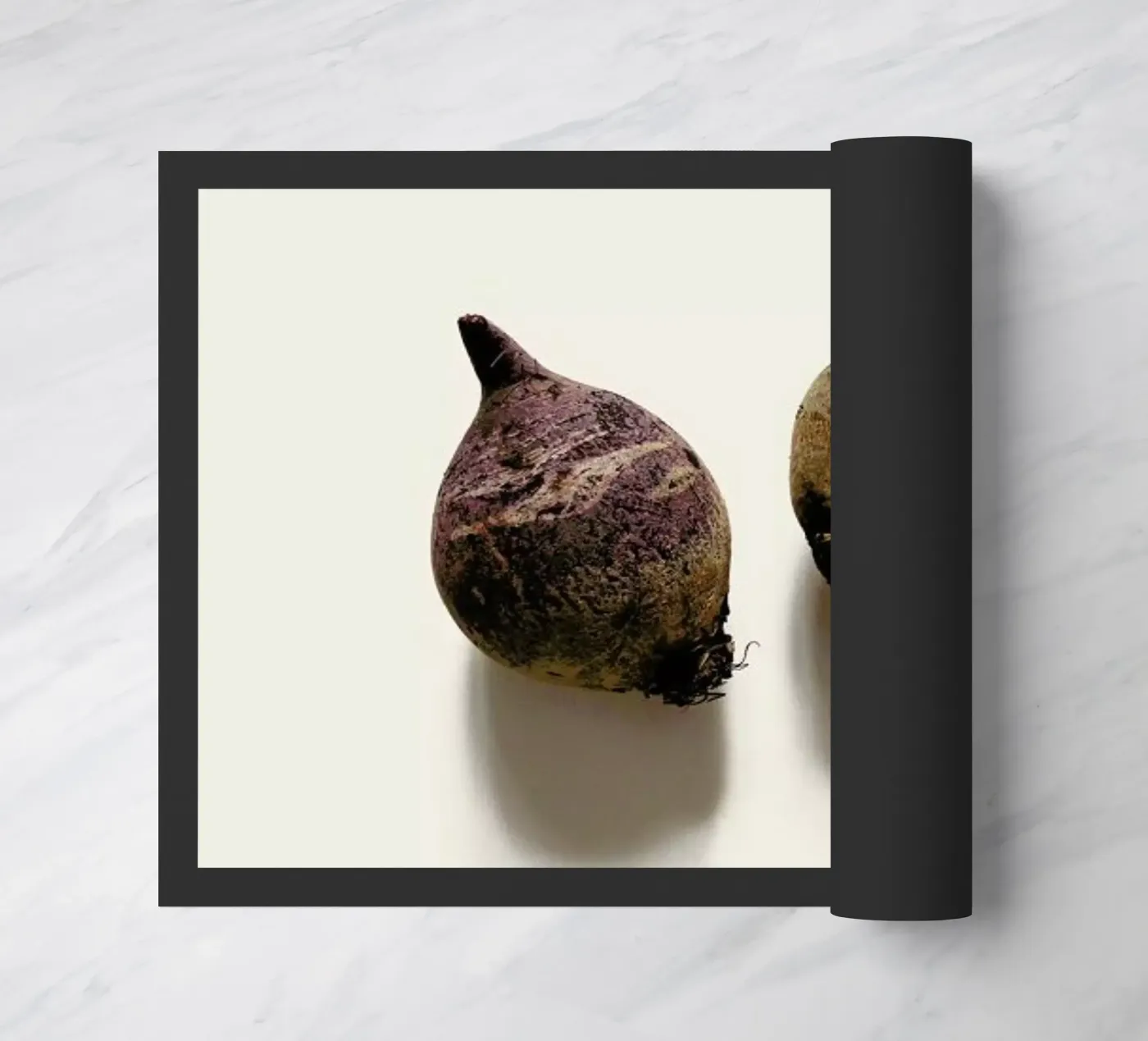 Beetroots Fußmatte von Elena Veronese