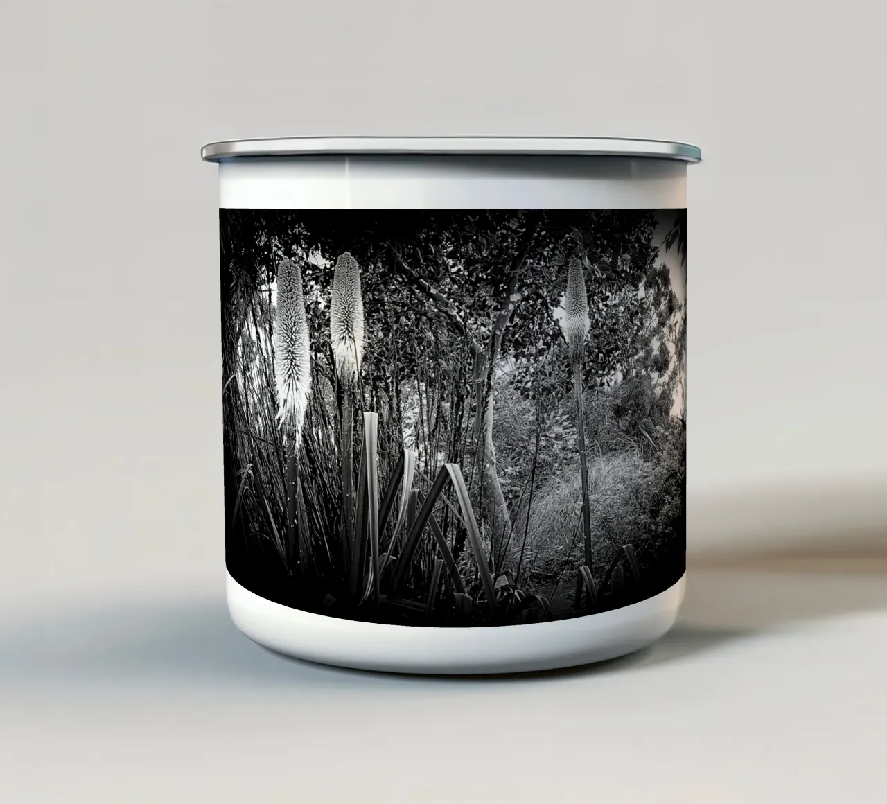 BW24 tazza in smalto da Thierry vobmann photography