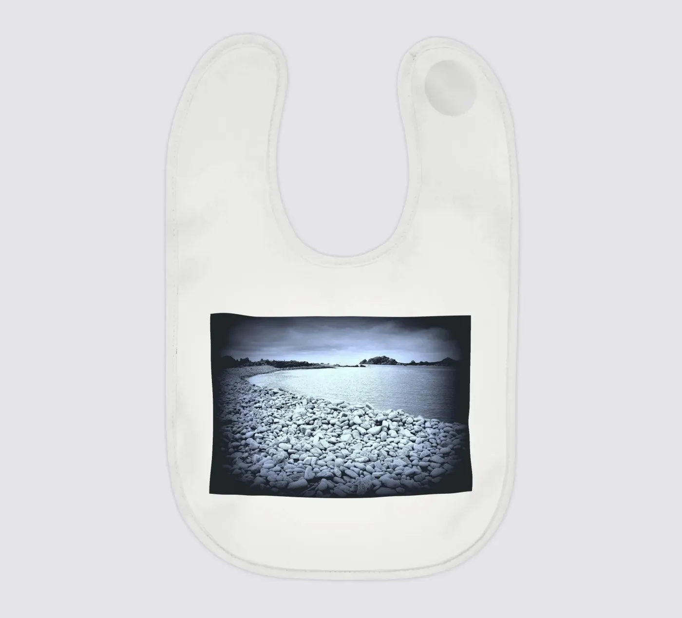 BW28 baby bib by Thierry vobmann photography