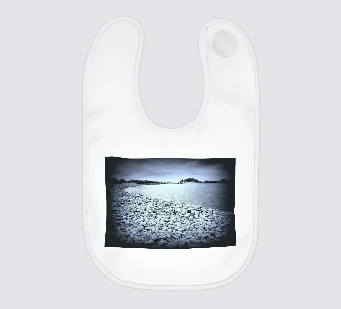 BW28 baby bib by Thierry vobmann photography